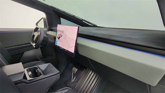 Used 2024 Tesla Cybertruck Cyberbeast image 18