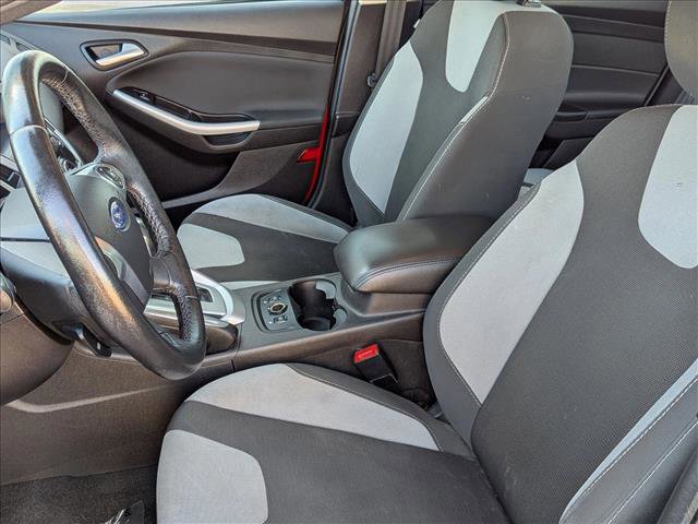 Used 2013 Ford Focus SE image 14