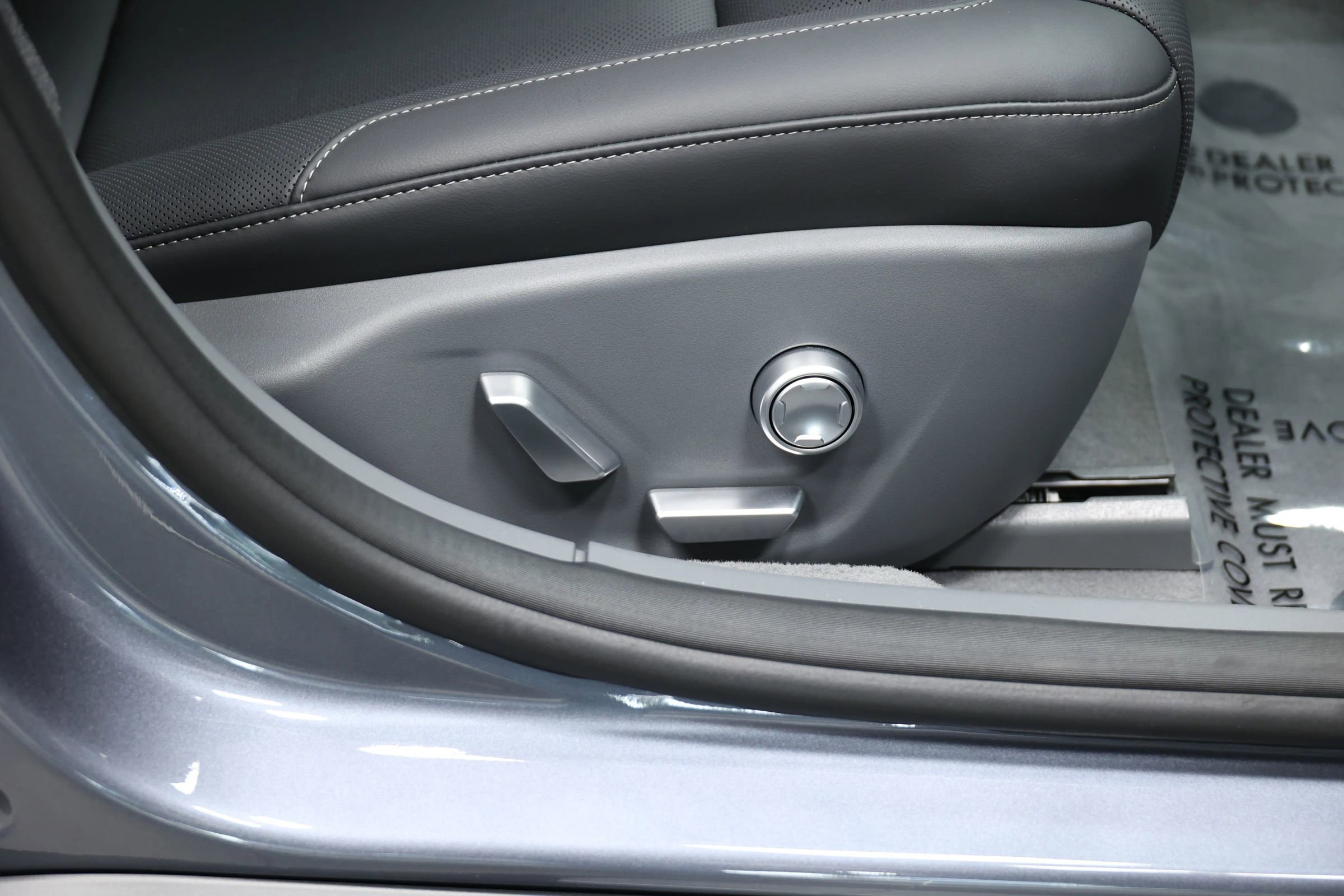 Used 2024 Lucid Air Pure image 83