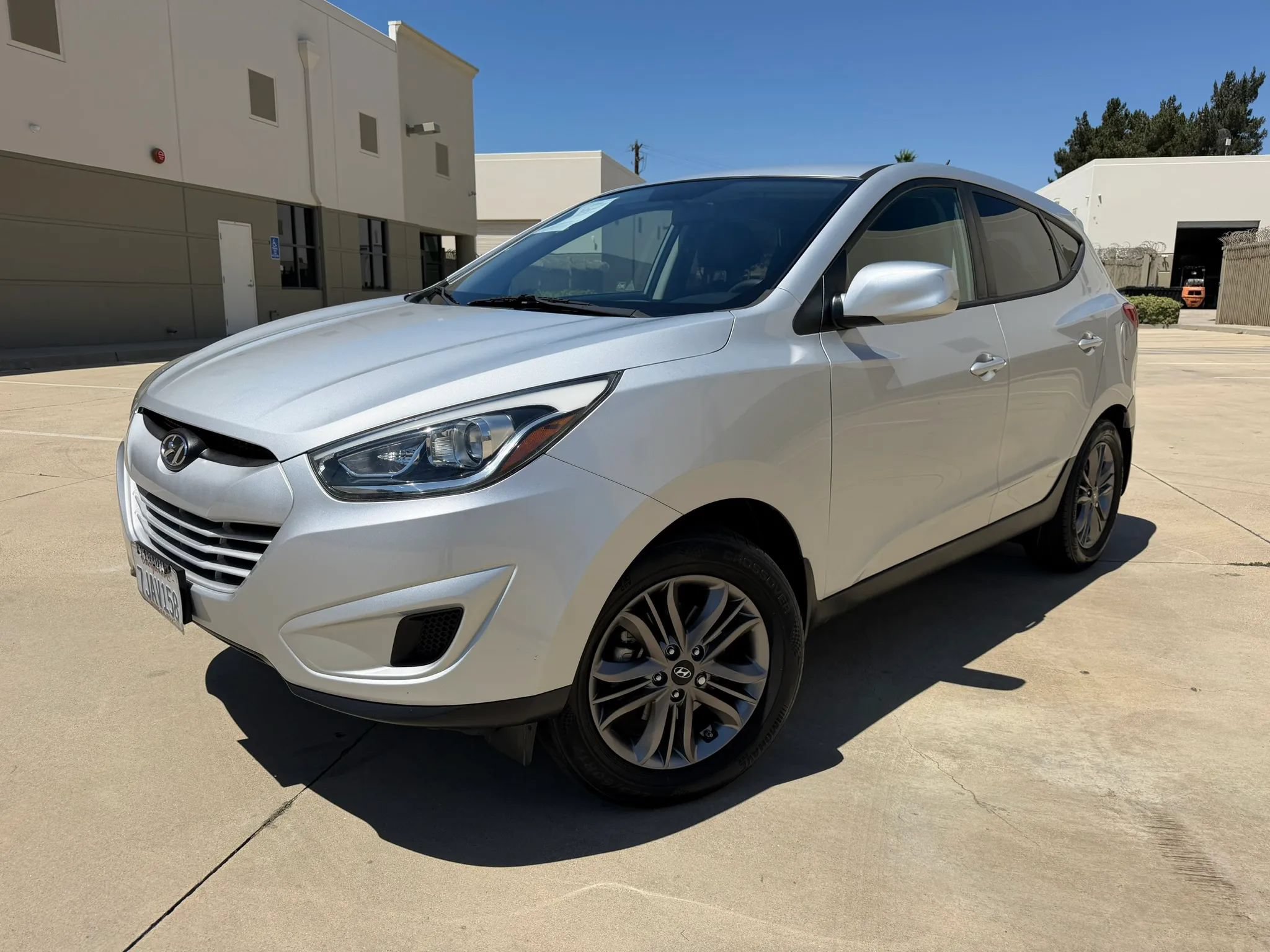 Used 2015 Hyundai Tucson GLS w/ Option Group 02 FWD image 1