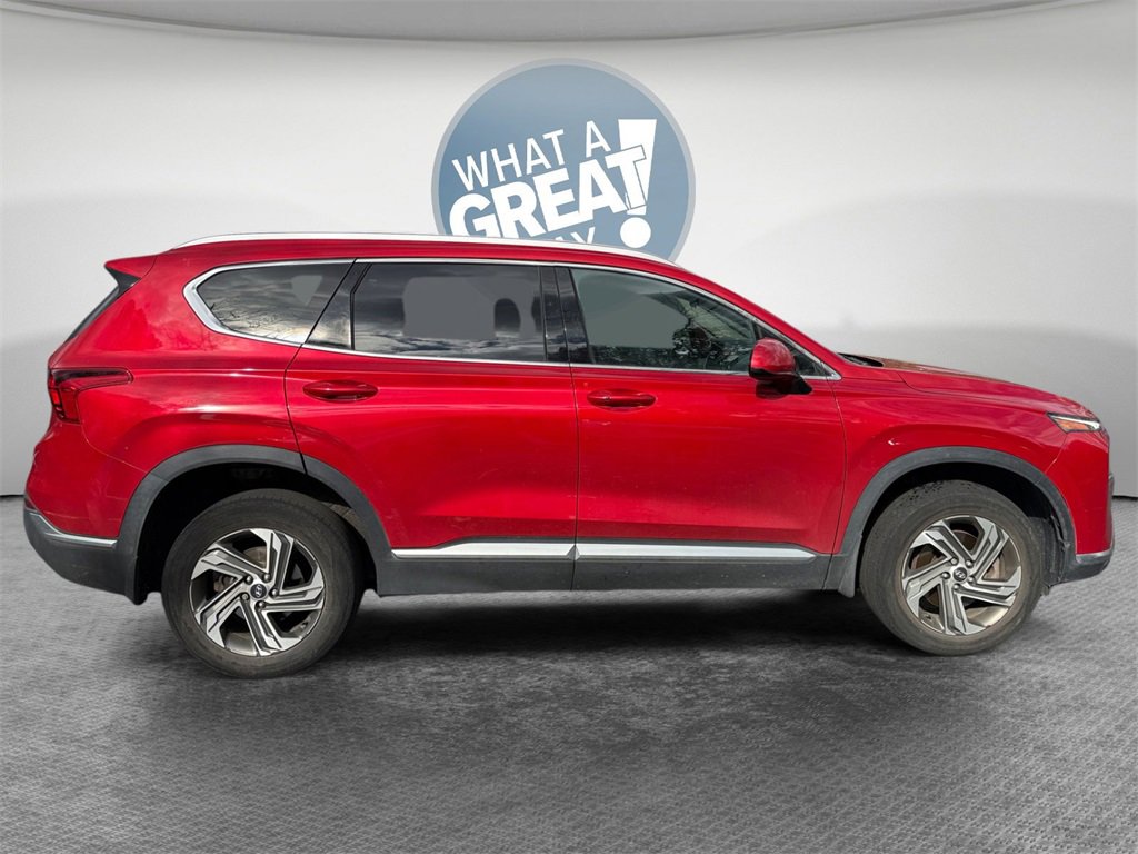 Used 2022 Hyundai Santa Fe SEL image 2