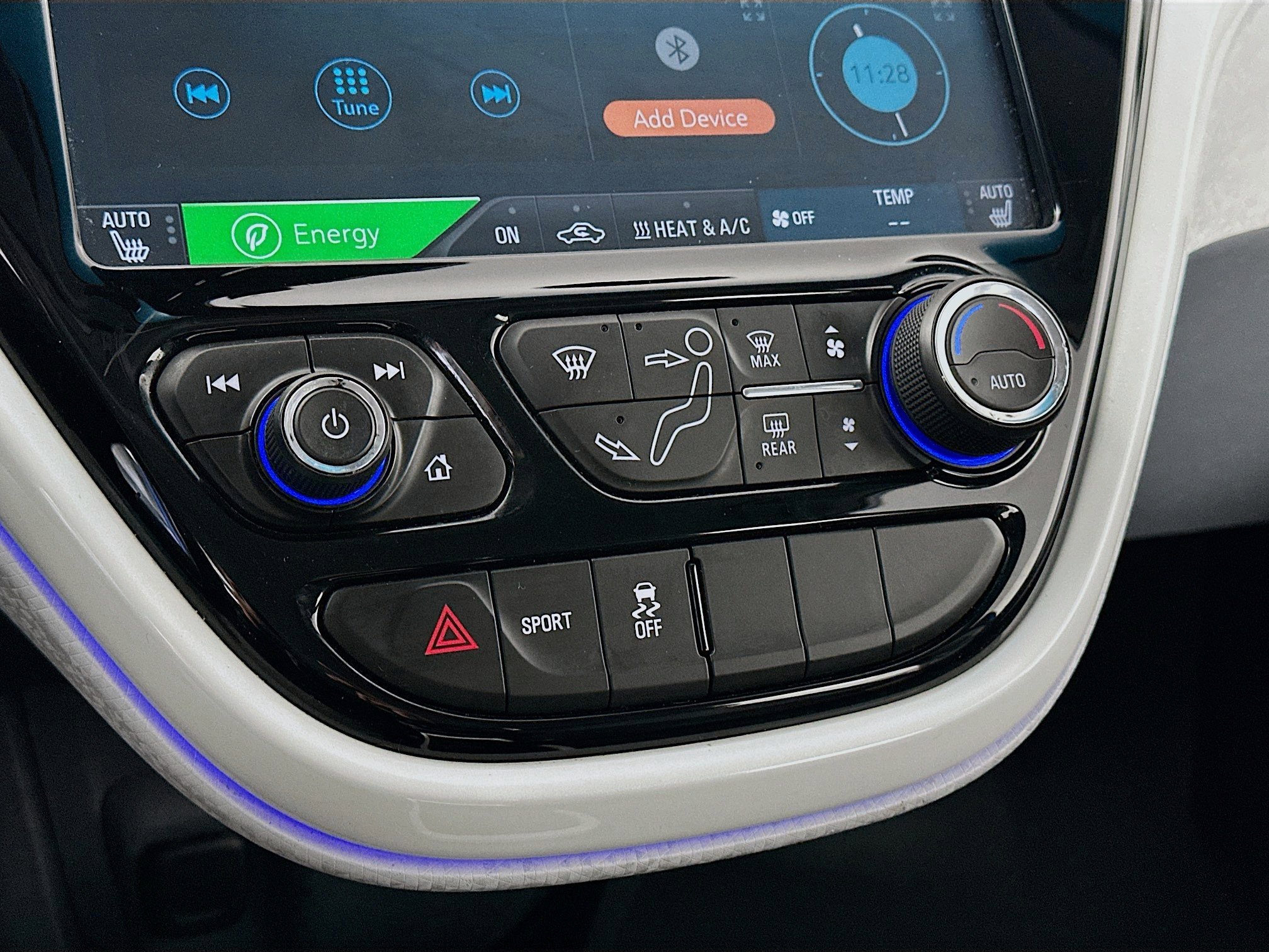 Used 2017 Chevrolet Bolt Premier w/ Driver Confidence II Package image 22