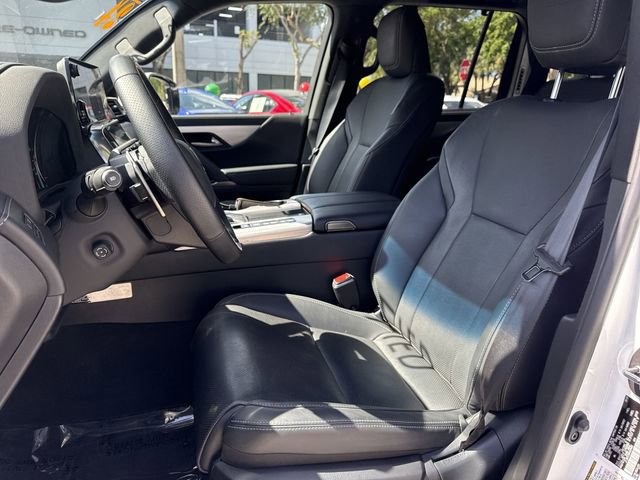 Used 2024 Lexus LX 600 F Sport image 11