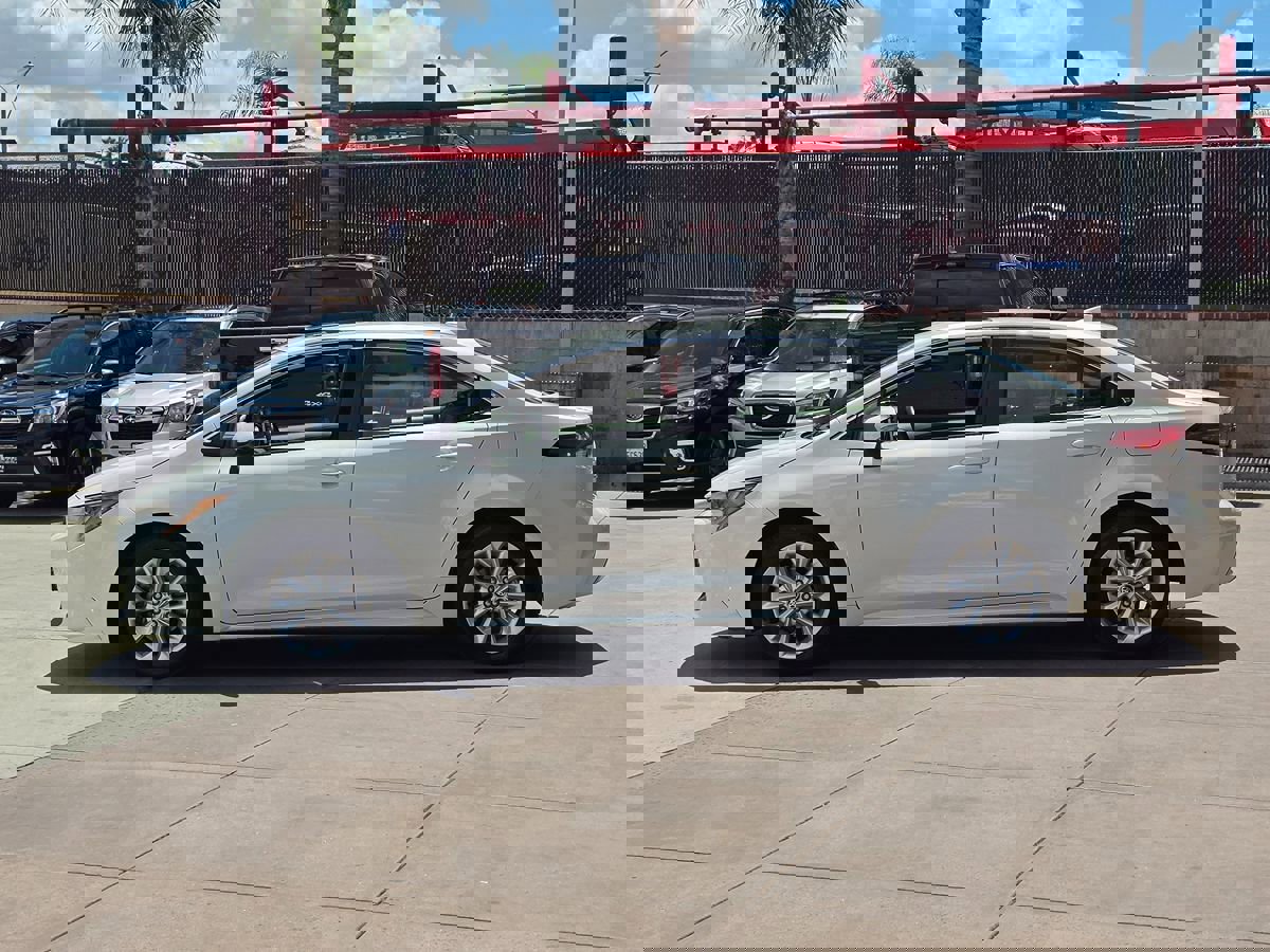 Used 2020 Toyota Corolla XLE FWD image 10