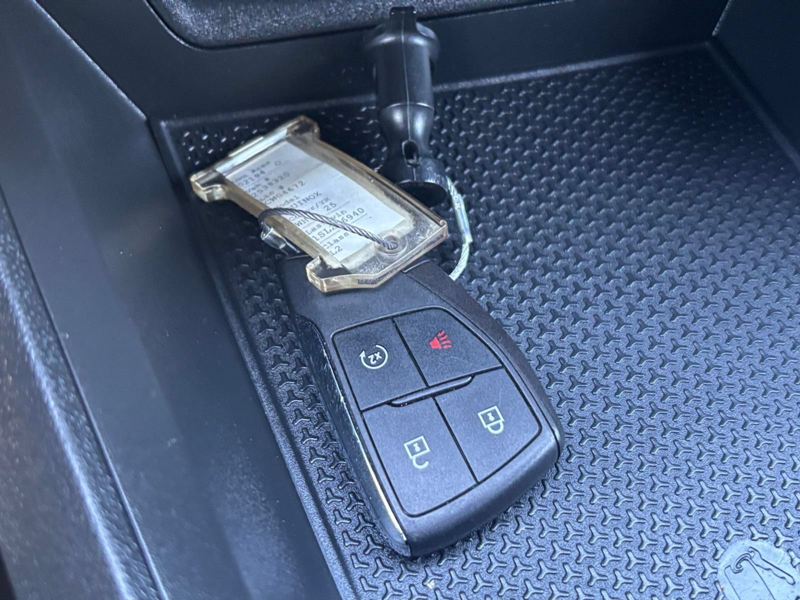 Used 2025 Chevrolet Equinox LT AWD/4WD image 25
