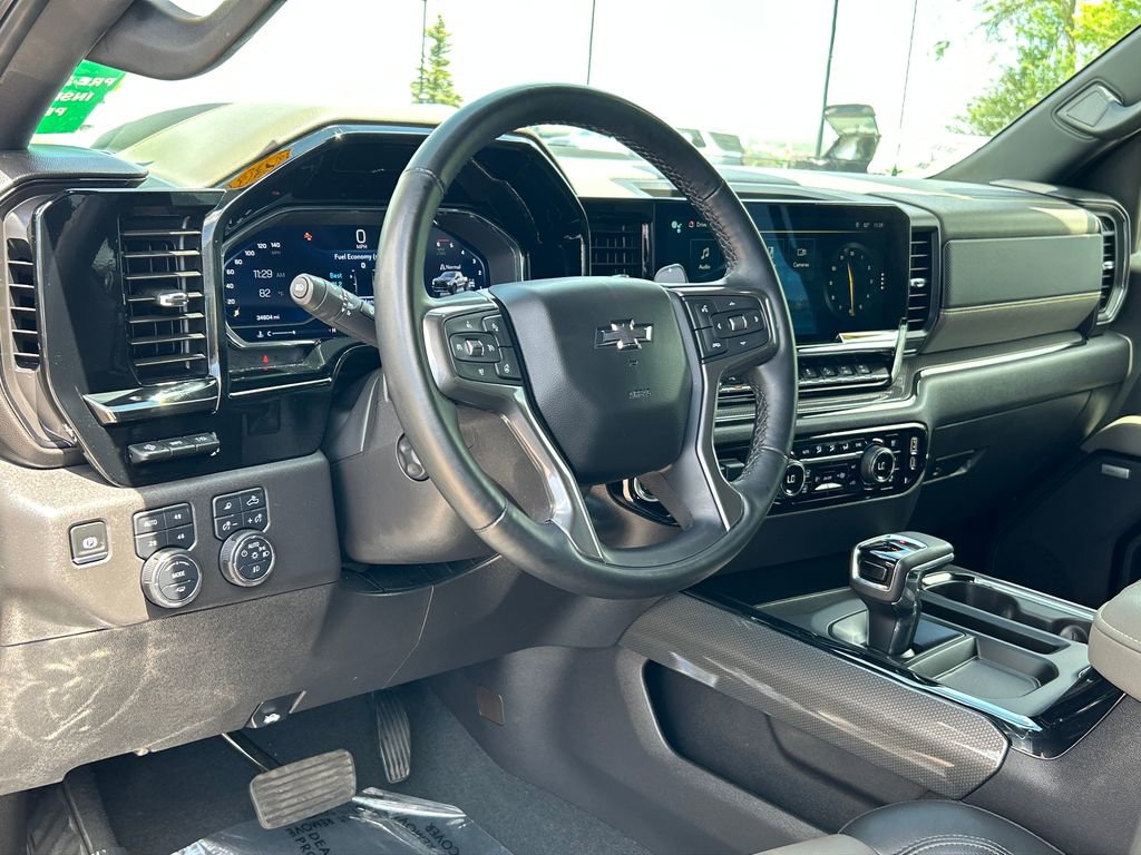 Used 2024 Chevrolet Silverado 1500 ZR2 w/ Technology Package AWD/4WD image 7