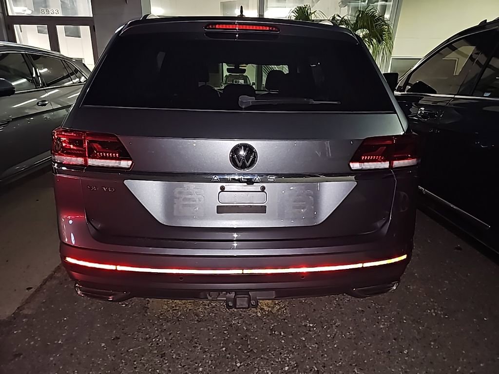 Used 2023 Volkswagen Atlas SE image 5