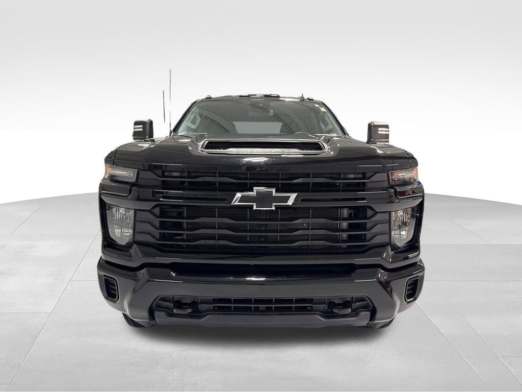Used 2024 Chevrolet Silverado 2500 Custom w/ Custom Value Package AWD/4WD image 38