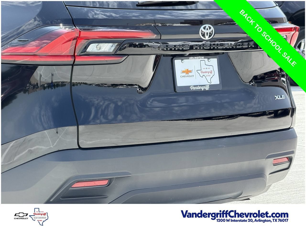 Used 2025 Toyota Grand Highlander FWD image 6