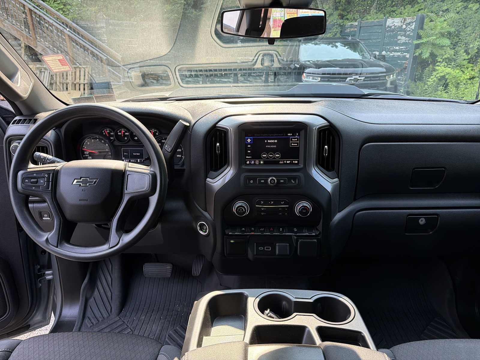 Certified 2024 Chevrolet Silverado 1500 Custom Trail Boss w/ LPO, Dark Essentials Package AWD/4WD image 19
