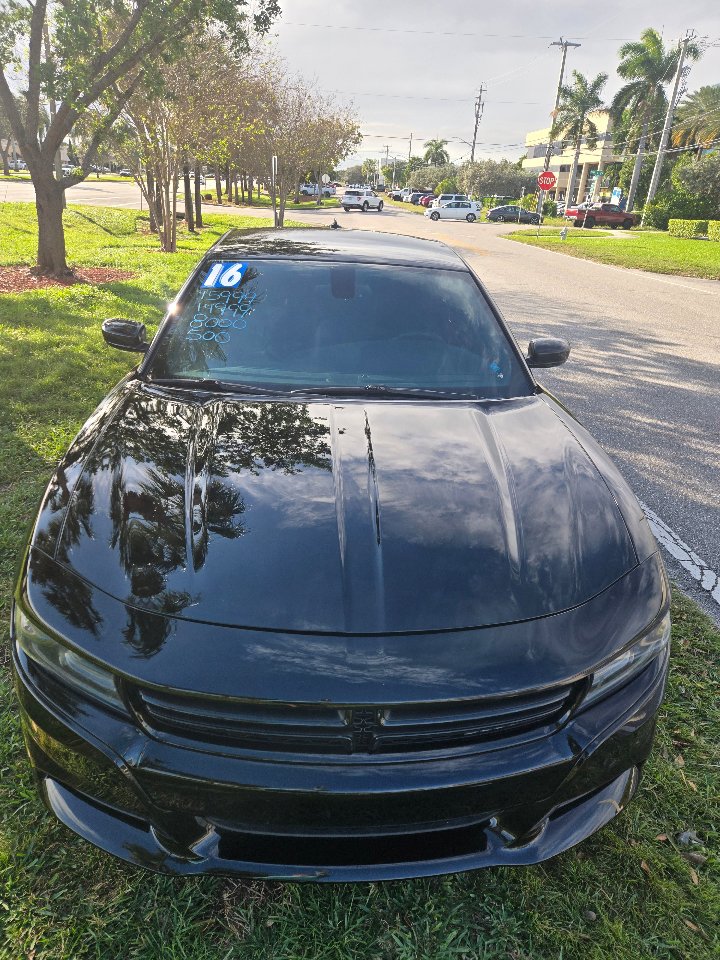 Used 2016 Dodge Charger R/T image 6