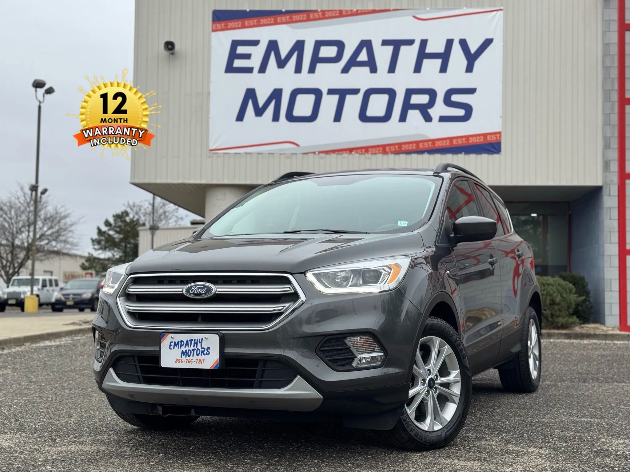 Used 2017 Ford Escape SE w/ Equipment Group 201A image 1