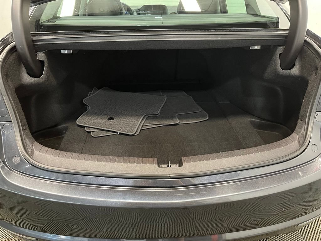 Used 2016 Acura TLX V6 w/ Technology Package FWD image 18