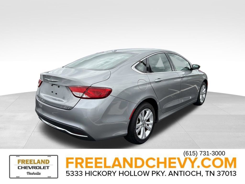 Used 2015 Chrysler 200 Limited w/ Convenience Group FWD image 2