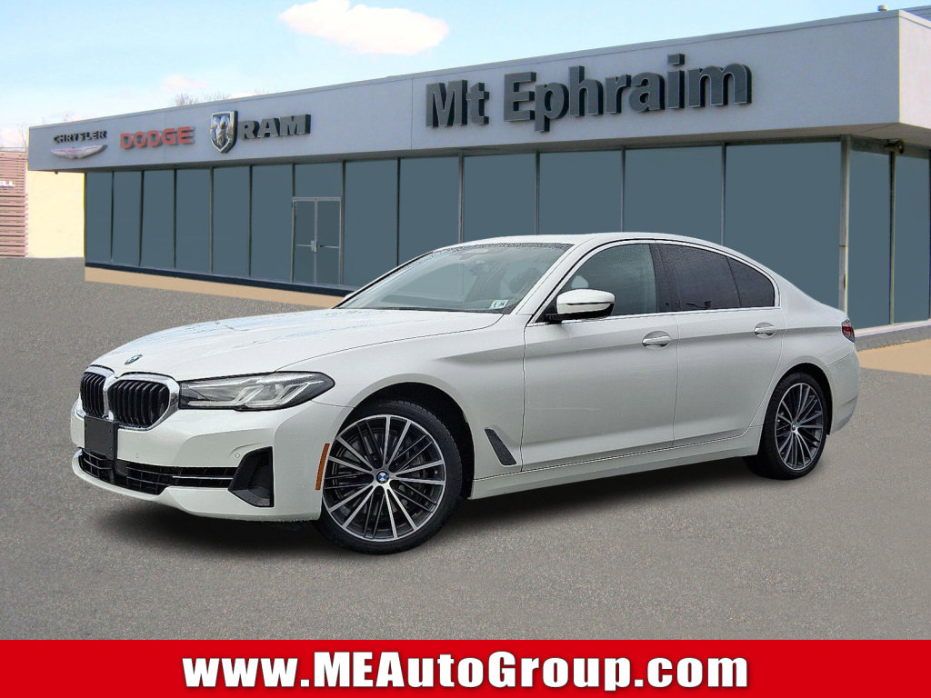 Used 2023 BMW 540i xDrive w/ Premium Package image 1