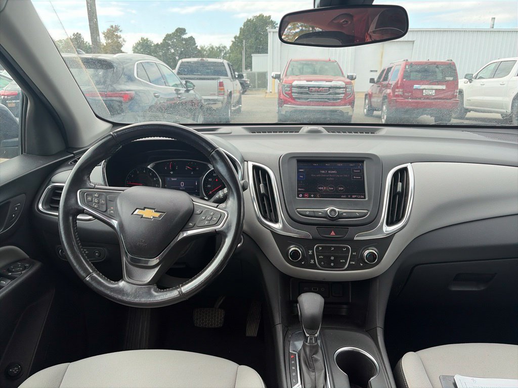 Used 2020 Chevrolet Equinox LT FWD image 39