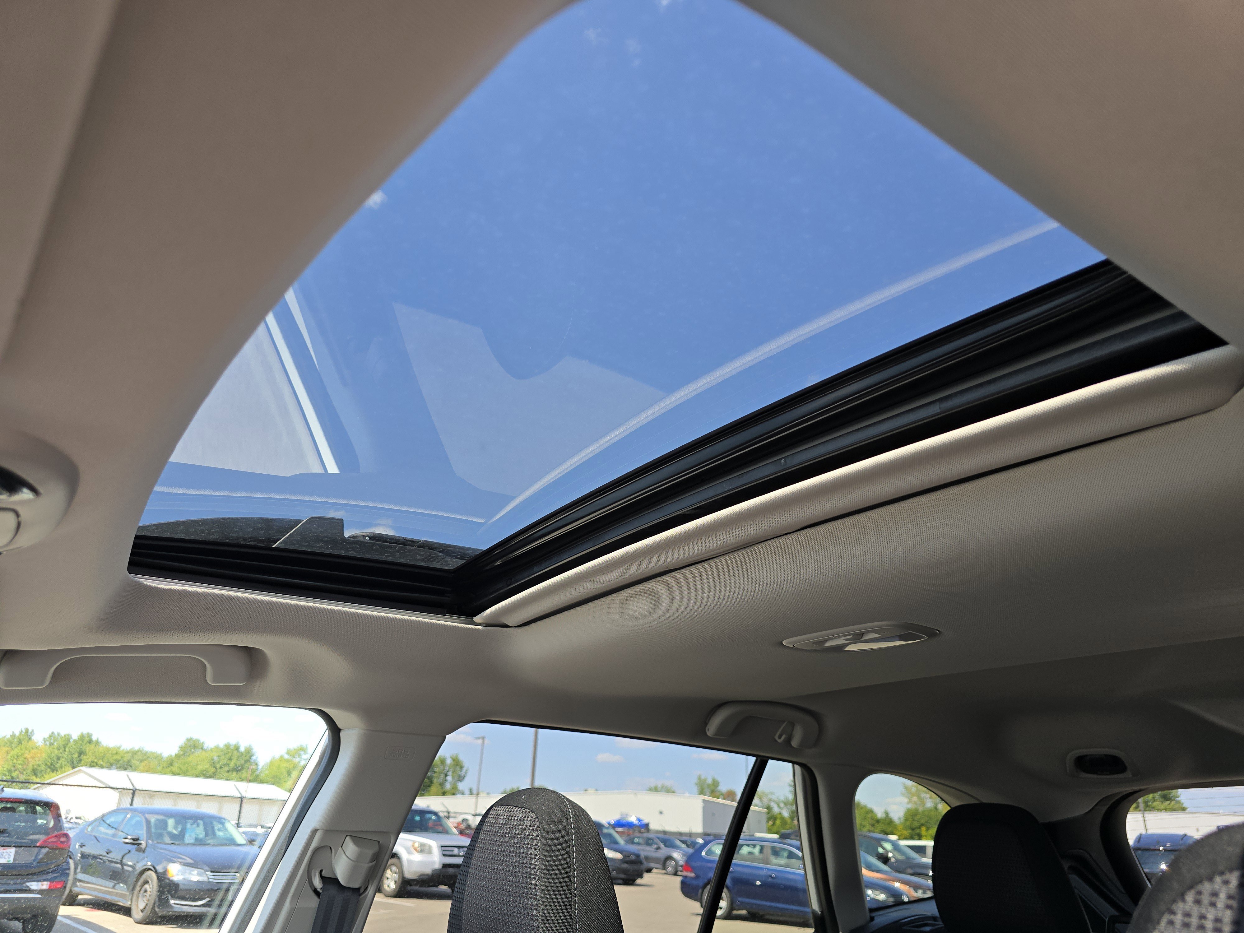 New 2025 Subaru Outback Premium image 9