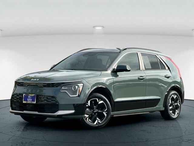 Used 2023 Kia Niro Wind FWD image 2