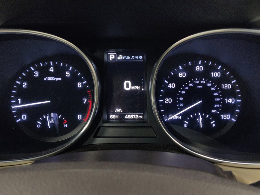 Used 2018 Hyundai Santa Fe Limited FWD image 23