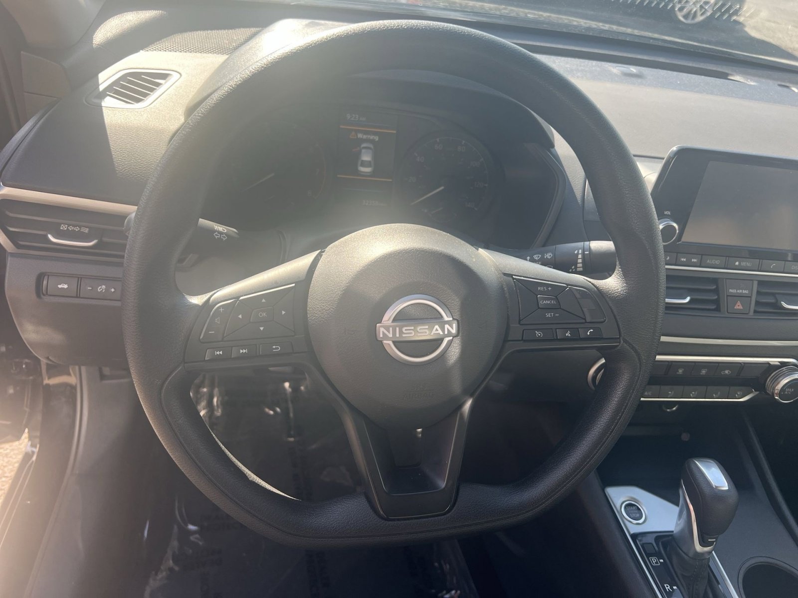 Used 2024 Nissan Altima 2.5 S FWD image 23