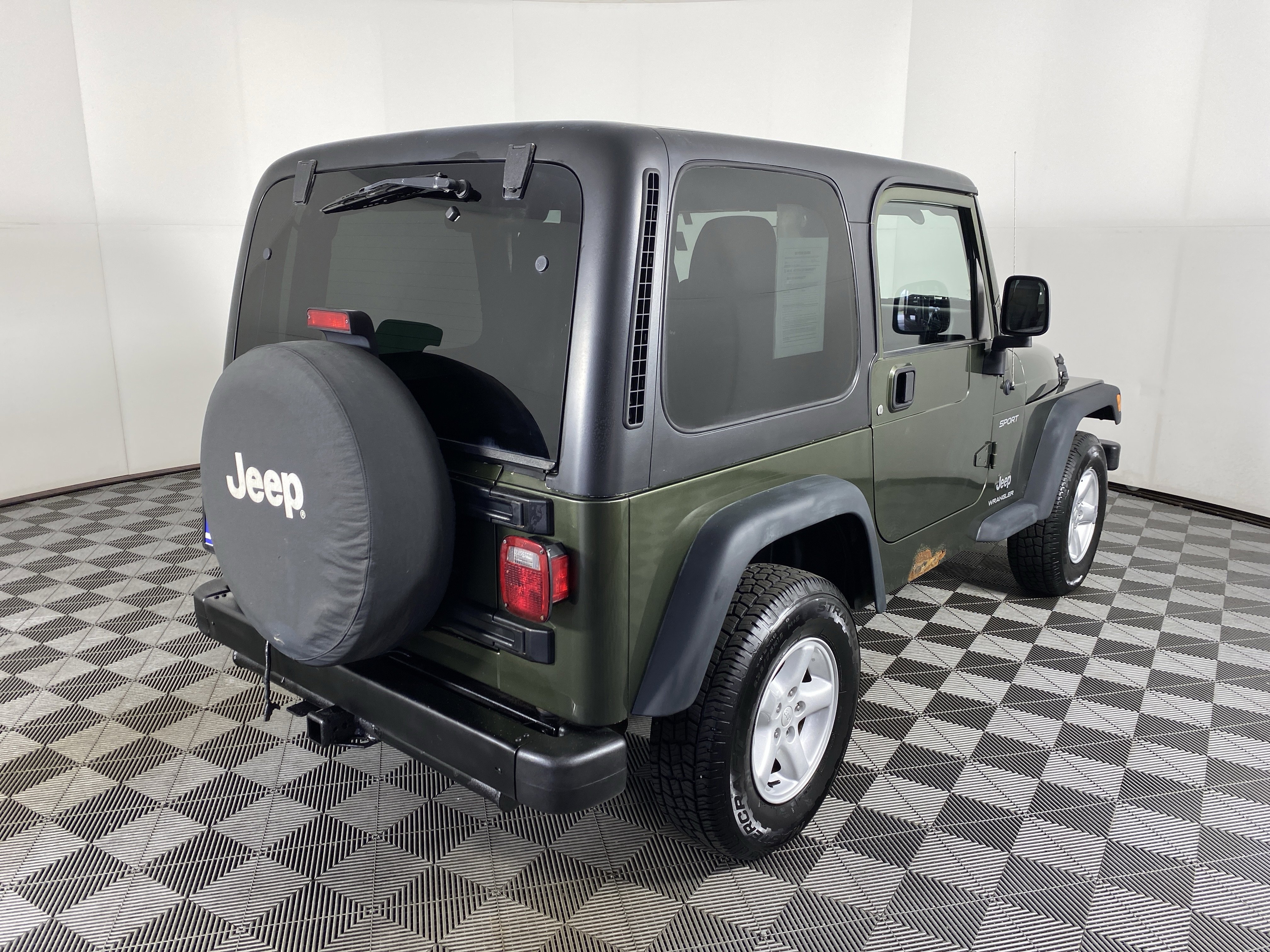 Used 2006 Jeep Wrangler X w/ Tire & Wheel Group (Ecco) AWD/4WD image 3