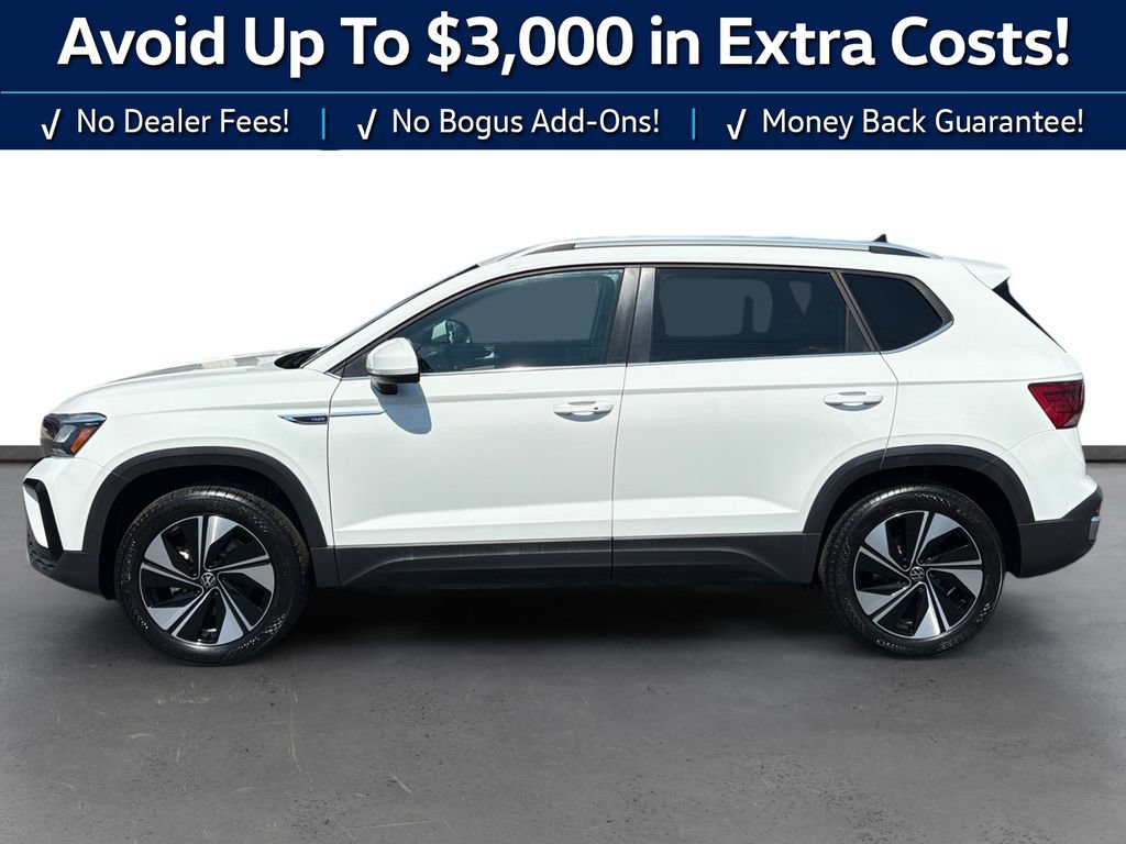 Used 2024 Volkswagen Taos SE AWD/4WD image 2