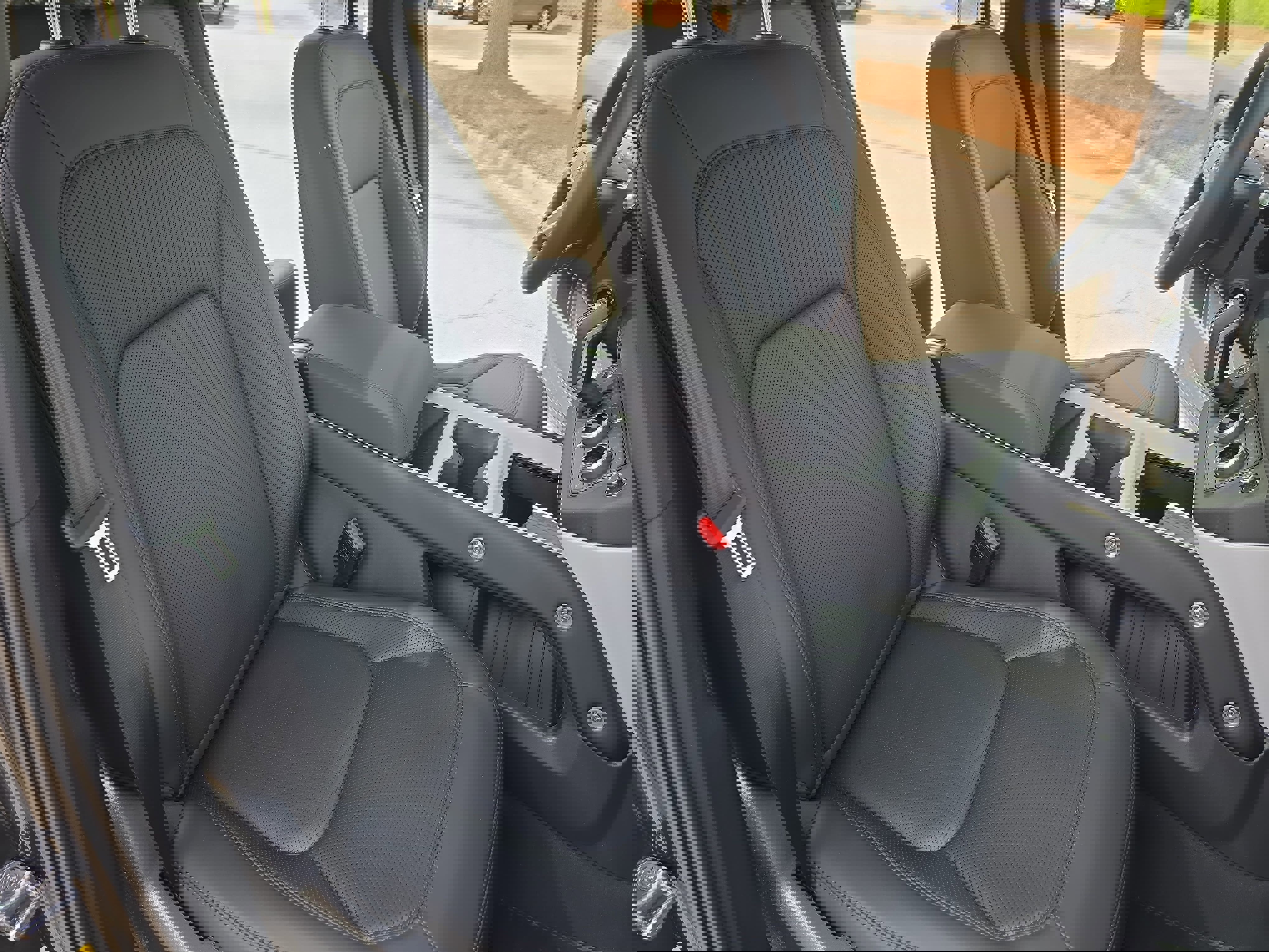 Certified 2025 Land Rover Defender 110 S image 10