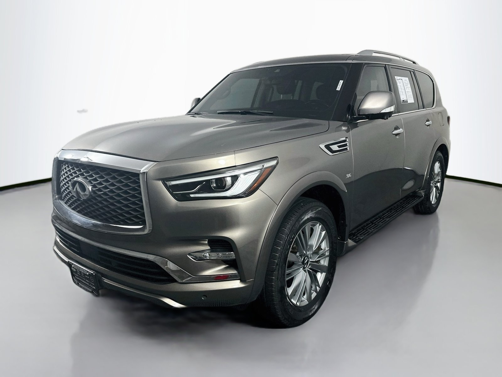 Used 2018 INFINITI QX80 2WD w/ Driver Assistance Package image 3