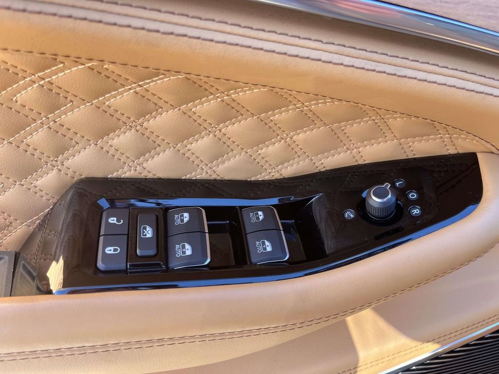 Certified 2023 Jeep Grand Cherokee L Summit image 13