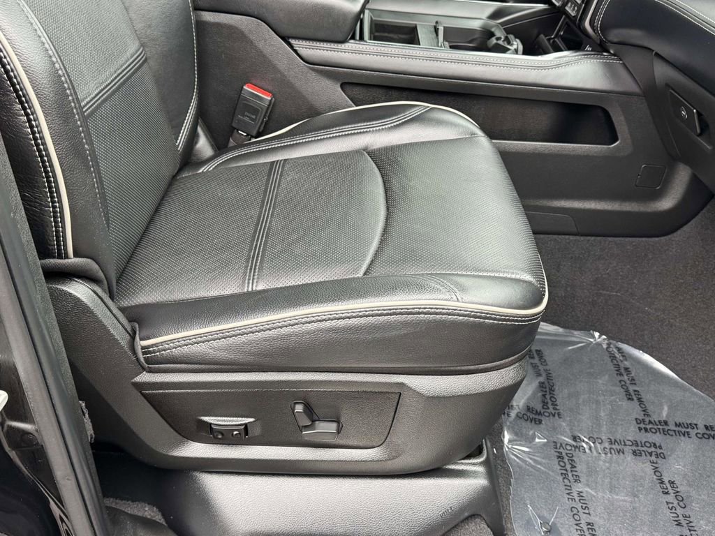 Used 2023 RAM 2500 Limited image 11