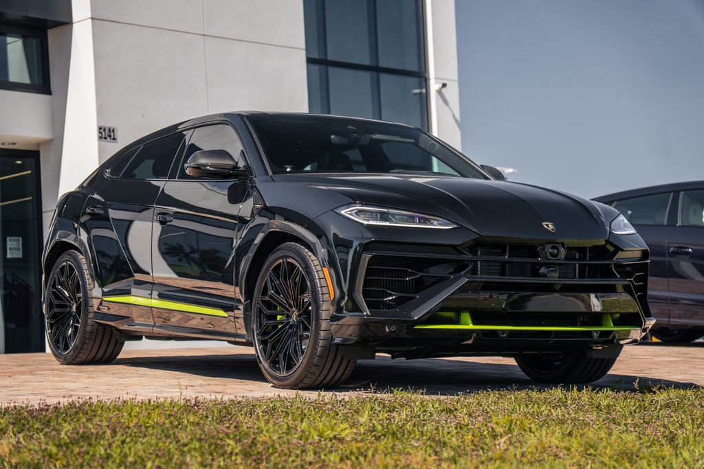 Used 2026 Lamborghini Urus Performante AWD/4WD image 7