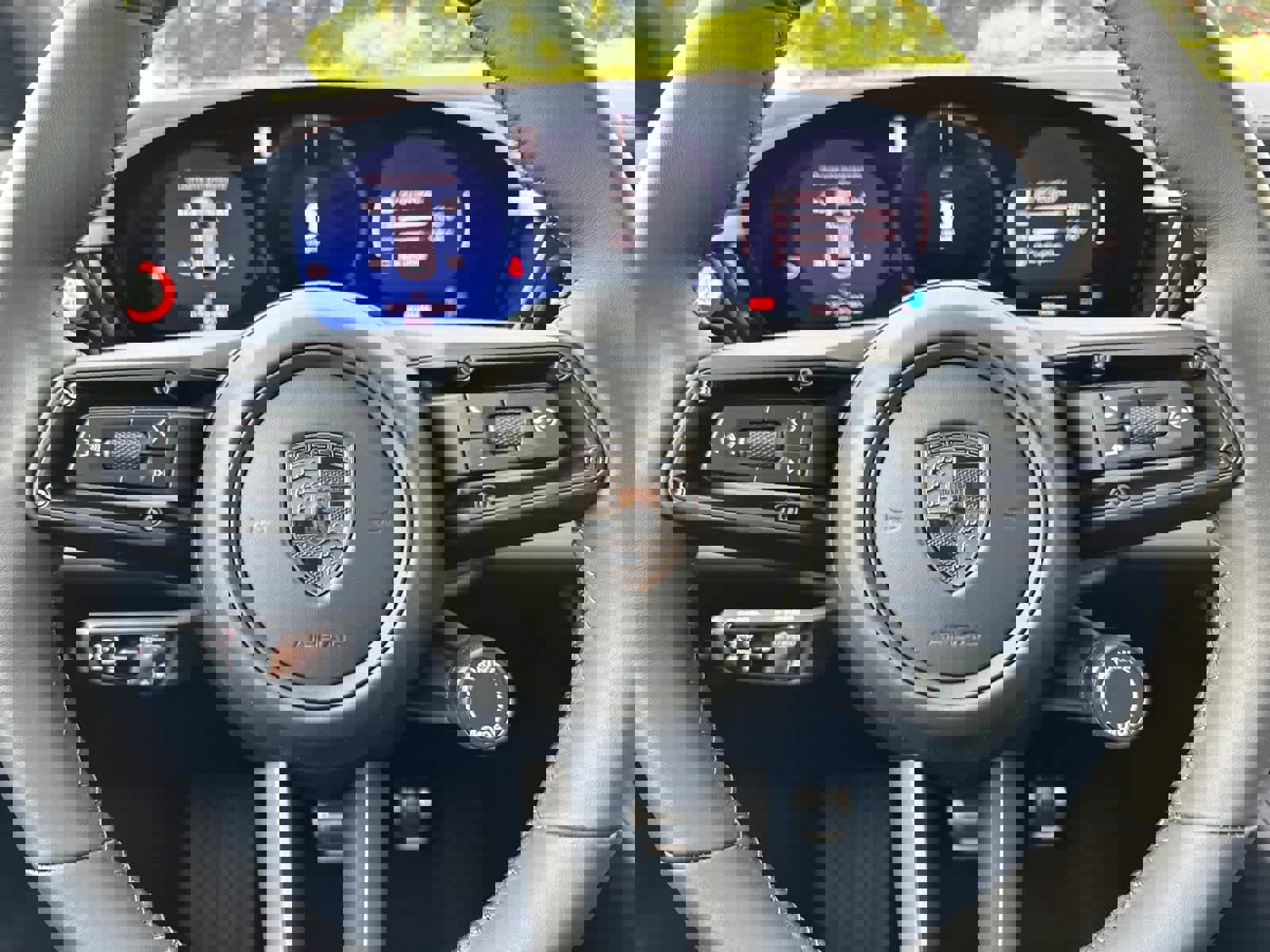 New 2025 Porsche Macan Turbo Electric image 27