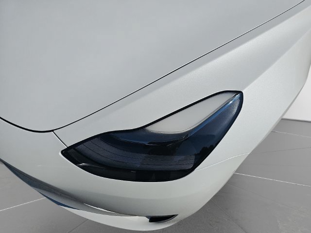 Used 2022 Tesla Model 3 Long Range AWD/4WD image 32