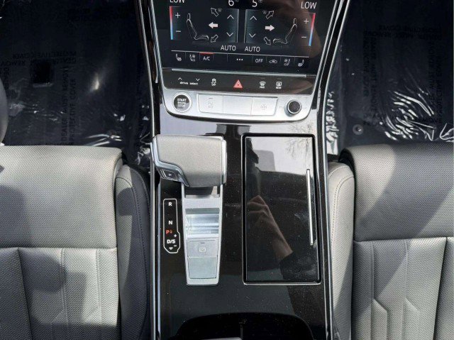 Certified 2022 Audi A8 L 3.0T AWD/4WD image 16