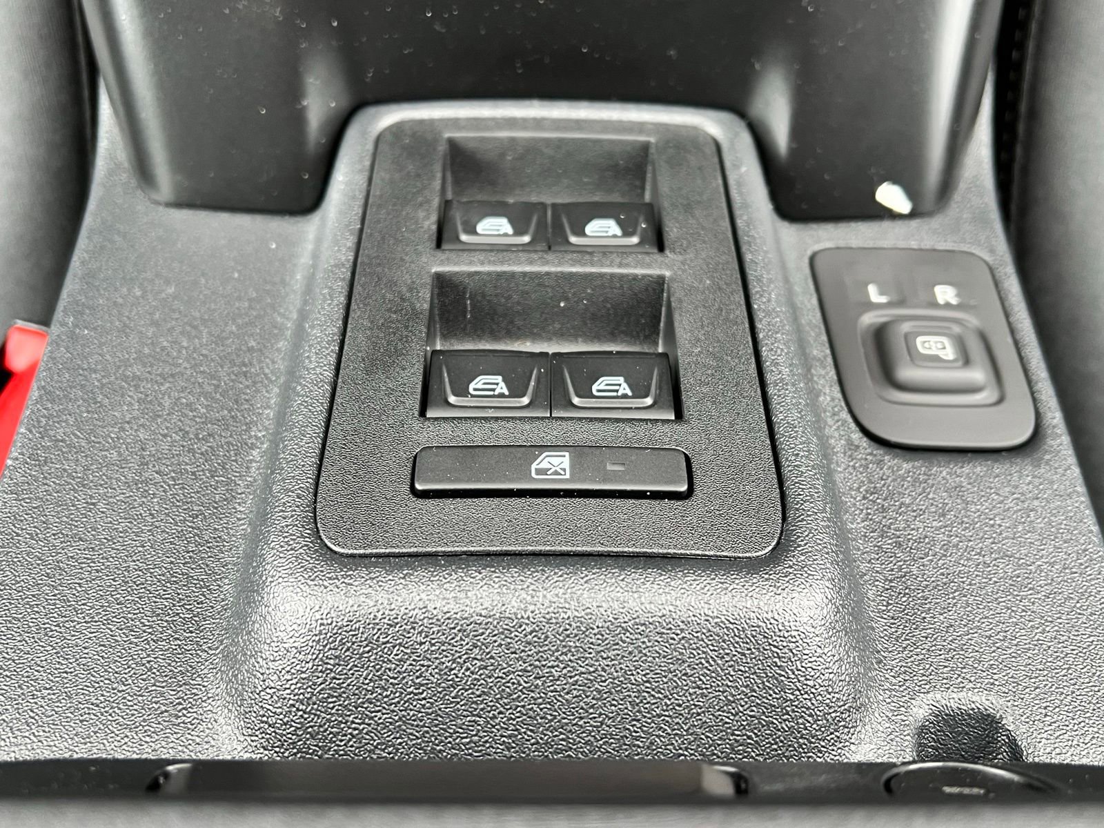 New 2025 Ford Bronco Badlands image 34