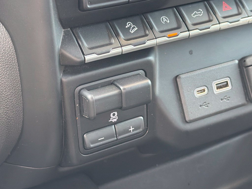 Used 2020 Chevrolet Silverado 1500 RST AWD/4WD image 34