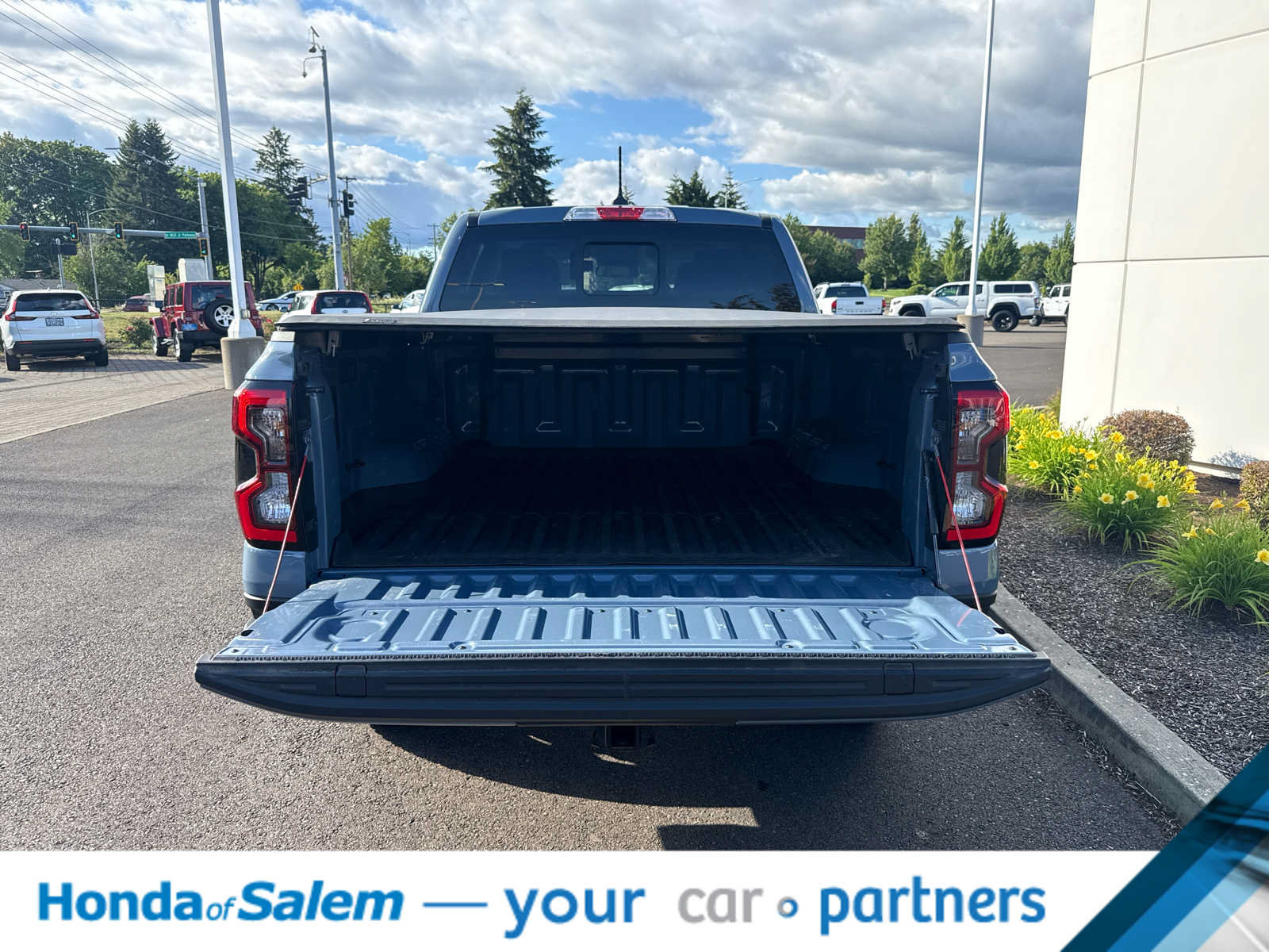 Used 2024 Ford Ranger XLT w/ Trailer Tow Package AWD/4WD image 15