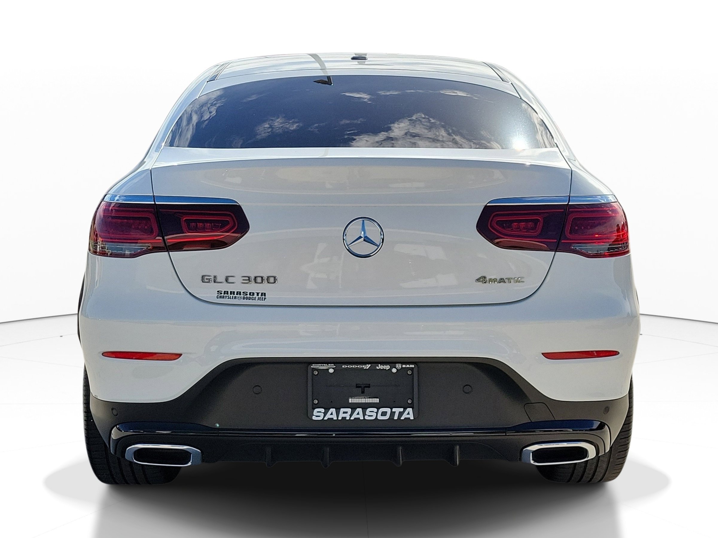Used 2021 Mercedes-Benz GLC 300 4MATIC Coupe image 5