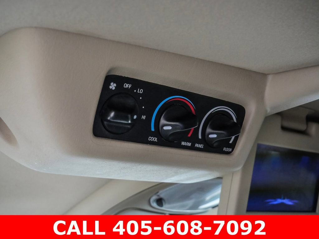 Used 2005 Ford Excursion Limited RWD image 28