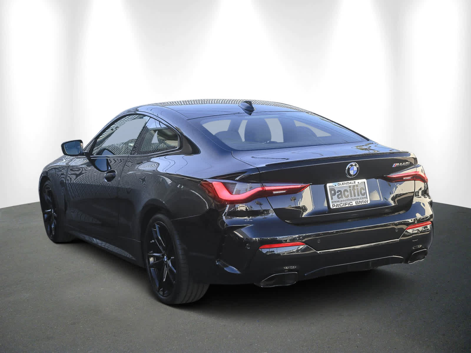 Certified 2023 BMW M440i Coupe w/ Premium Package image 4