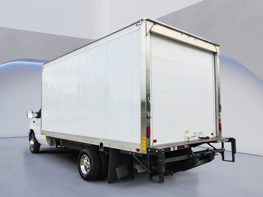 Used 2023 Ford E-450 and Econoline 450 Super Duty w/ Power Windows & Locks Group RWD image 5