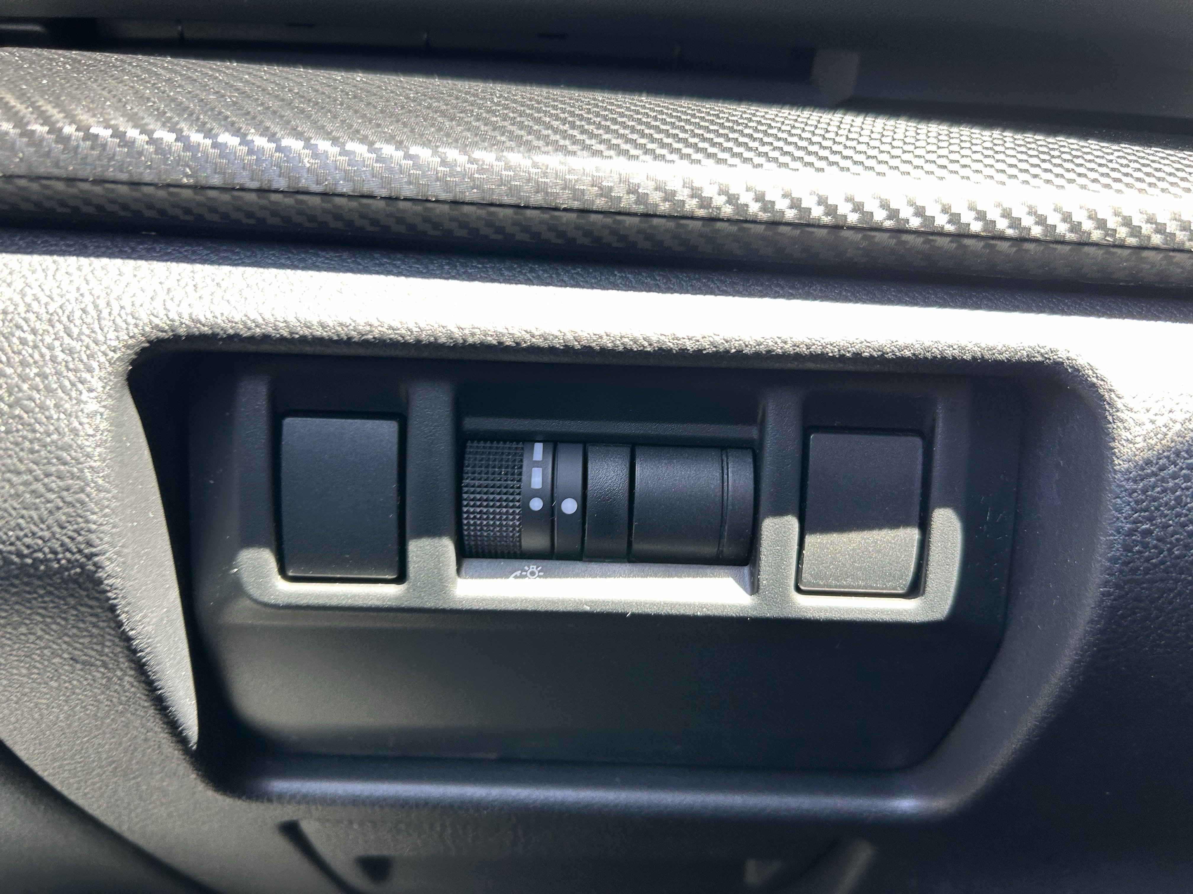 Certified 2024 Subaru Crosstrek 2.0i AWD/4WD image 17