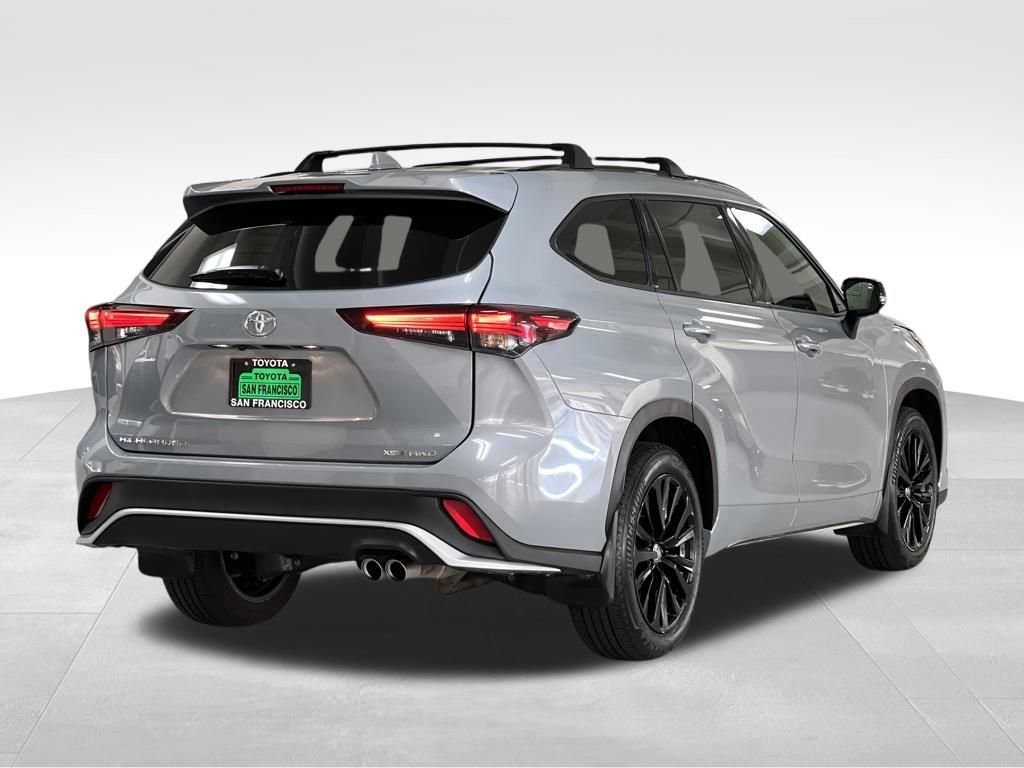 Certified 2025 Toyota Highlander XSE image 5