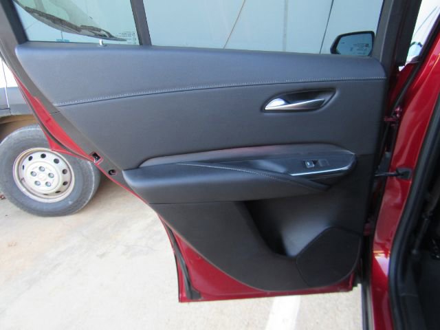 Used 2024 Cadillac XT4 Premium Luxury image 18