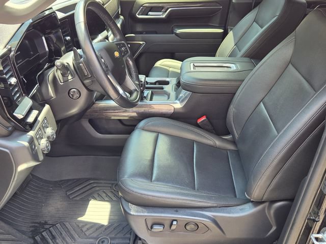 Used 2022 Chevrolet Silverado 1500 LTZ w/ LTZ Premium Package AWD/4WD image 10