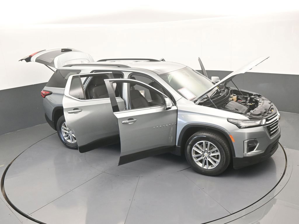 Used 2023 Chevrolet Traverse LT image 66