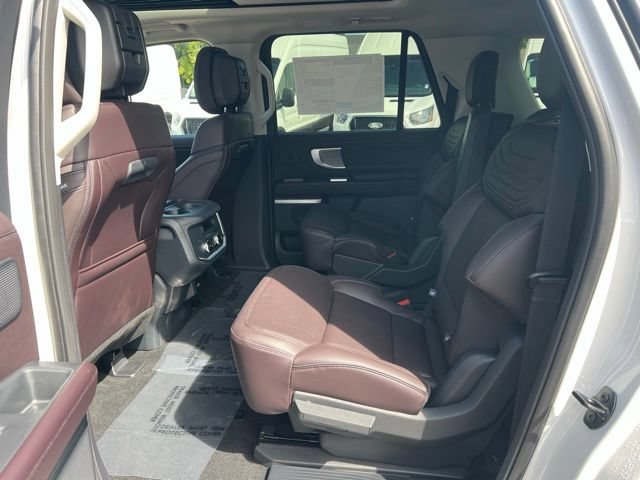 New 2027 Ford Expedition Max Platinum w/ Platinum Ultimate Package AWD/4WD image 14
