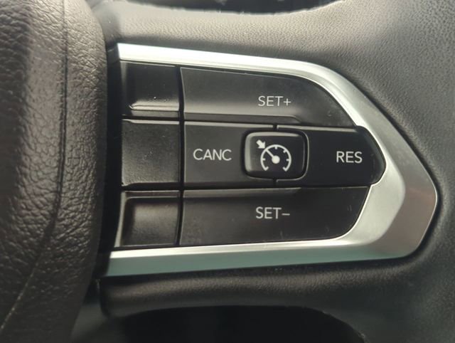 Used 2023 Jeep Compass Latitude AWD/4WD image 14