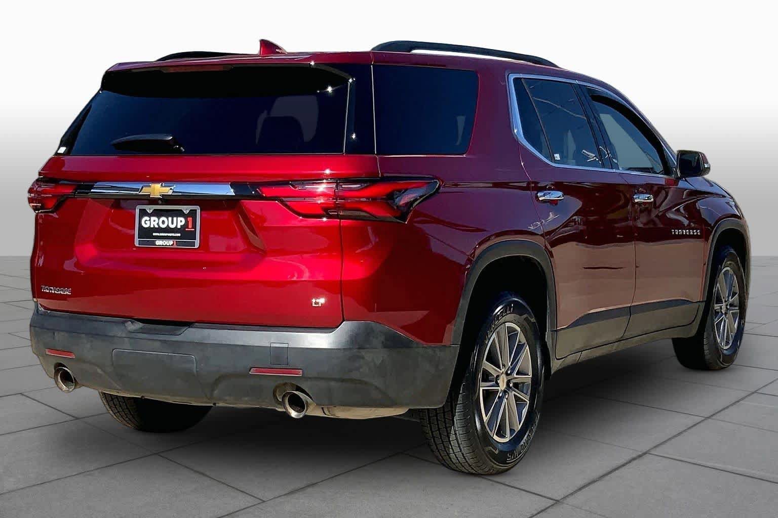 Used 2023 Chevrolet Traverse LT FWD image 13
