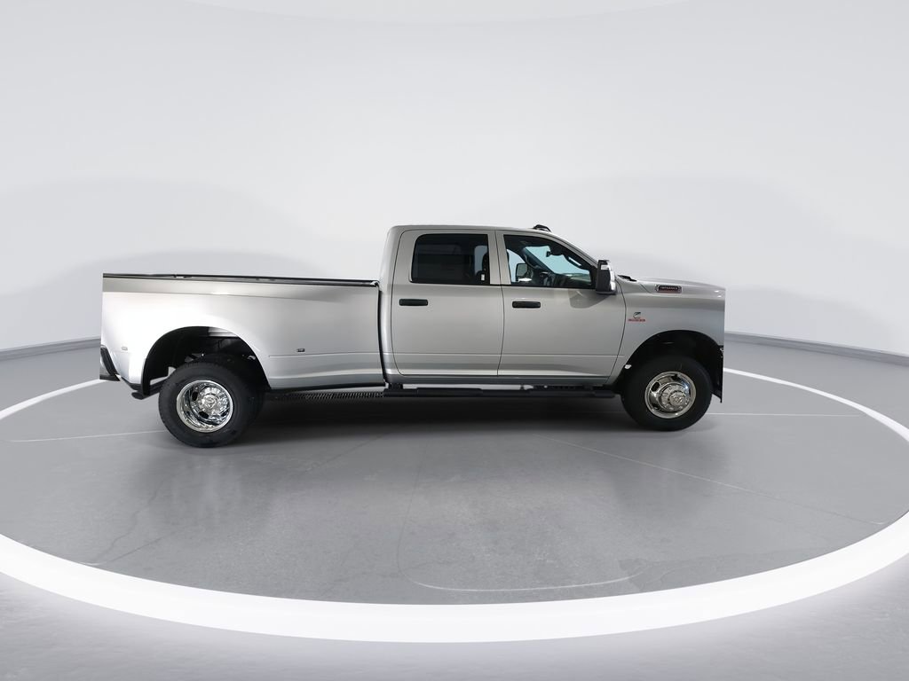 New 2026 RAM 3500 Tradesman image 9